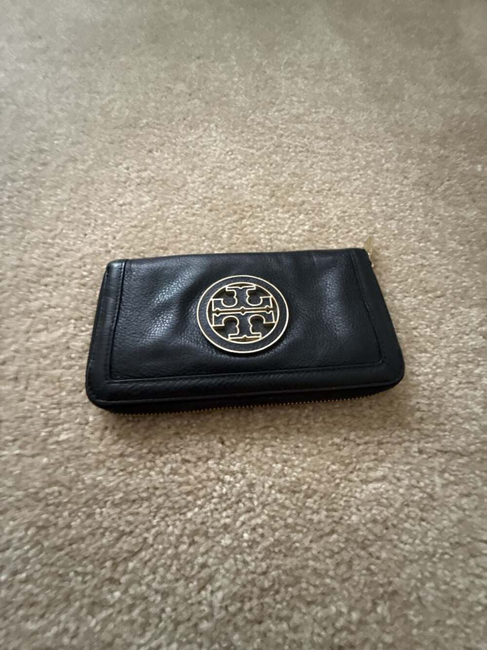Tory Burch Black Leather Continental Zip-Around Wallet
